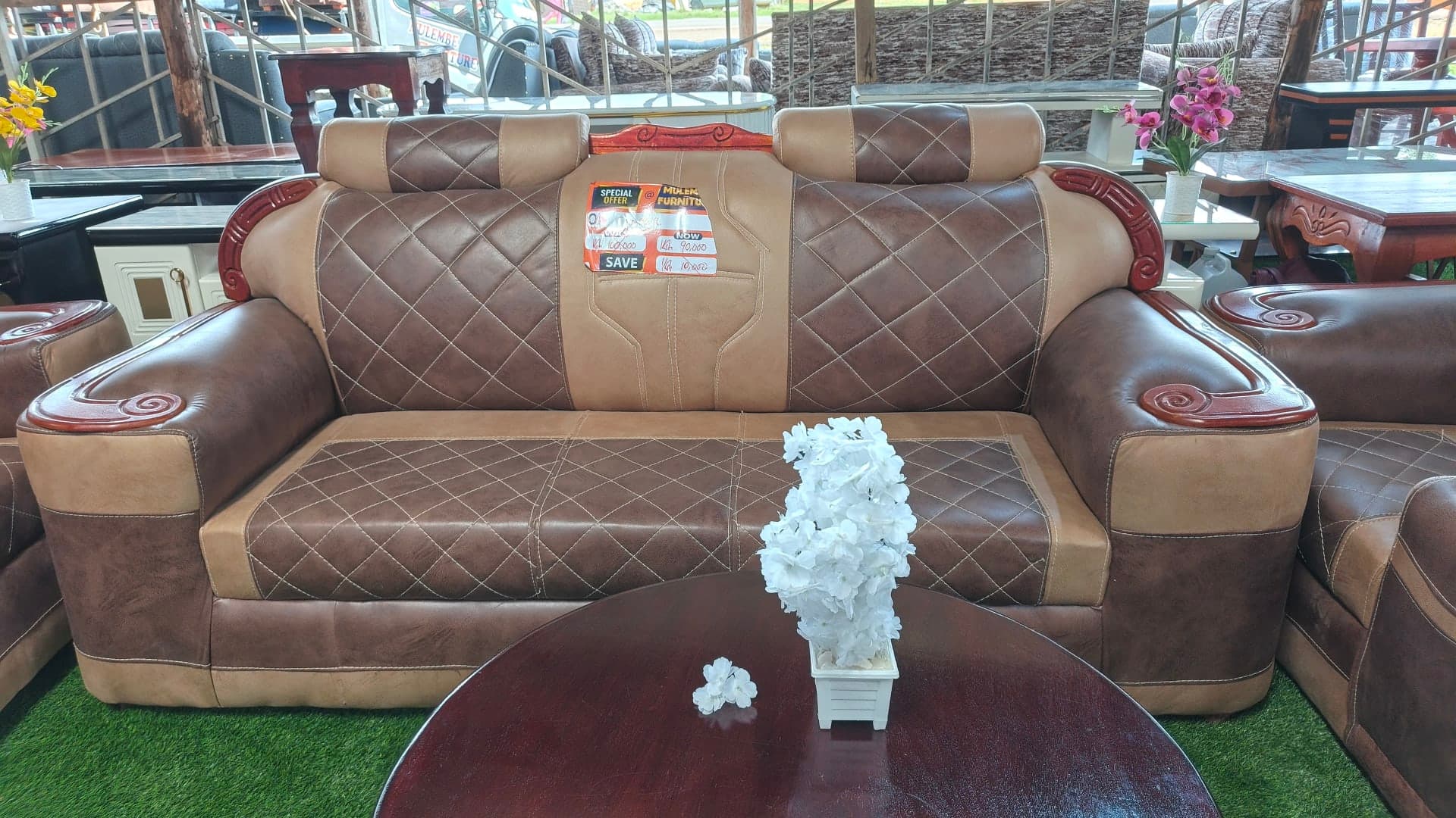 Quilted Two-Tone Sofa Set with Carved Arms
