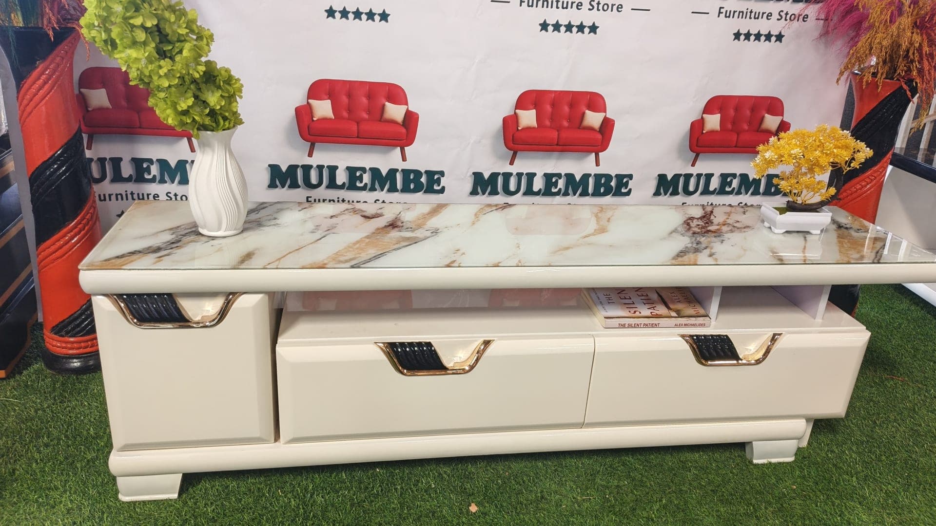 Cream & Gold TV Stand