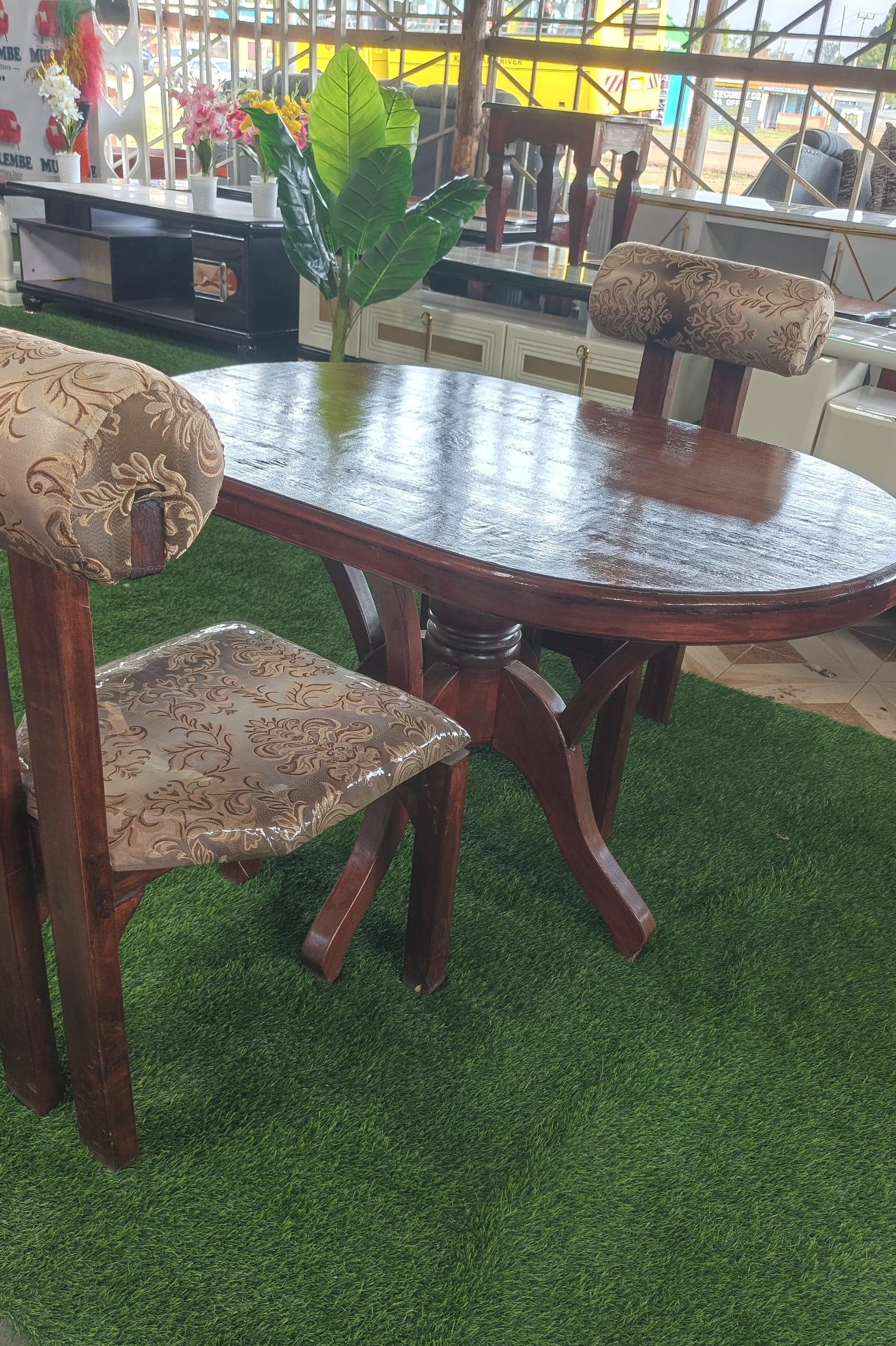 Damask Dining Set