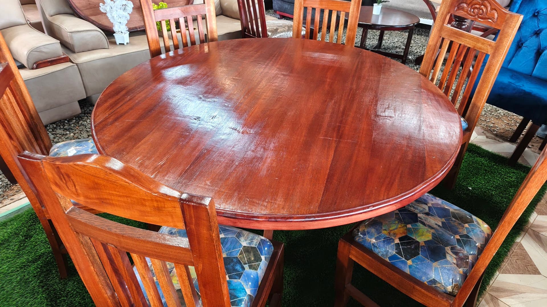 Round Dining Set